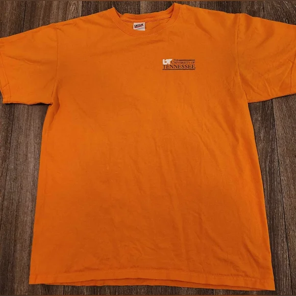 Vintage University of Tennessee Athletics T-shirt - Picture 1 of 3